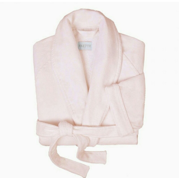 Frette Other - Limited Time Offer Velour Shawl Collar Robe Rose